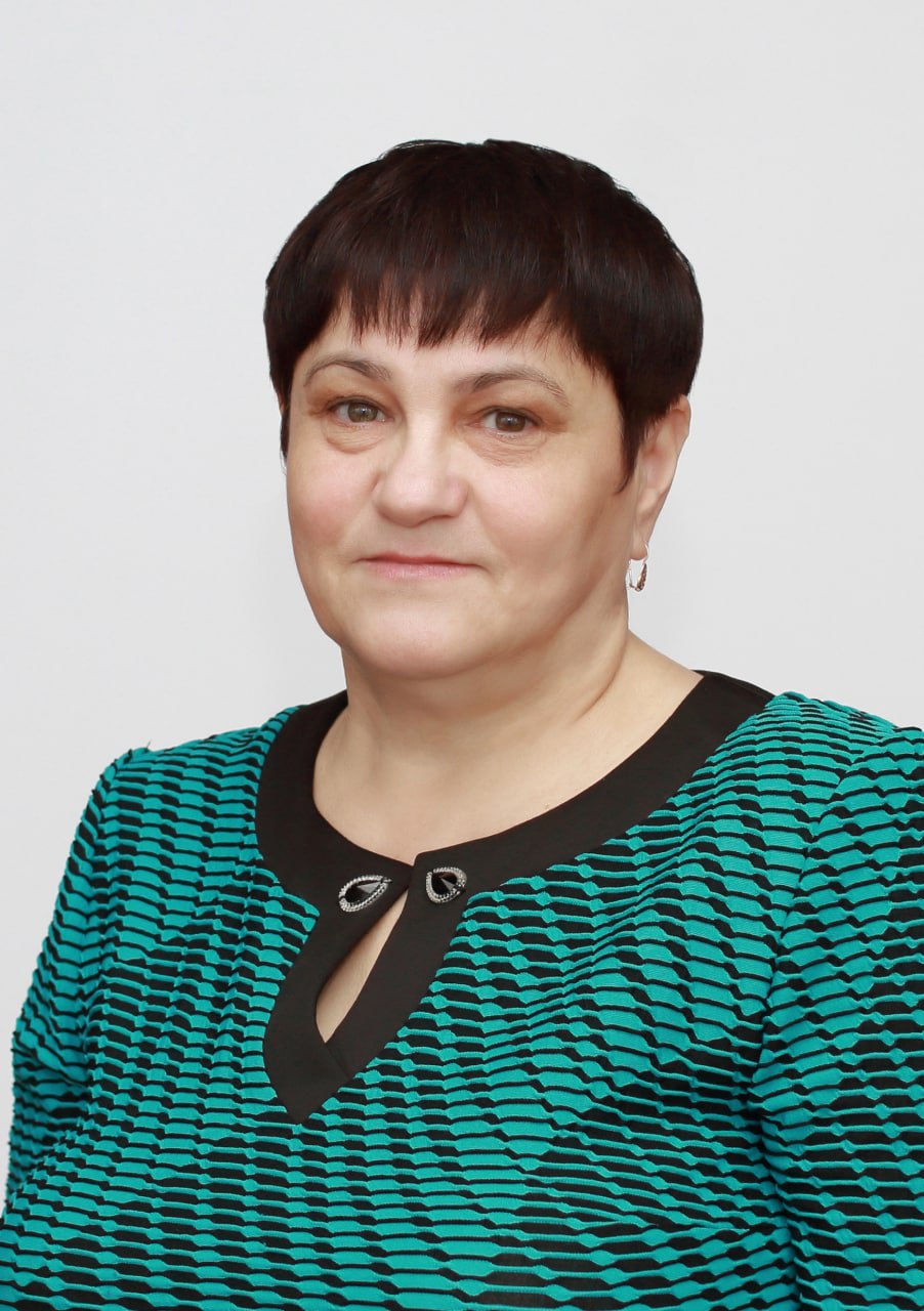 Павлинова Елена Николаевна.